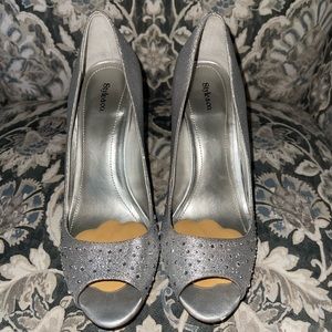 Woman's High Heel Shoes